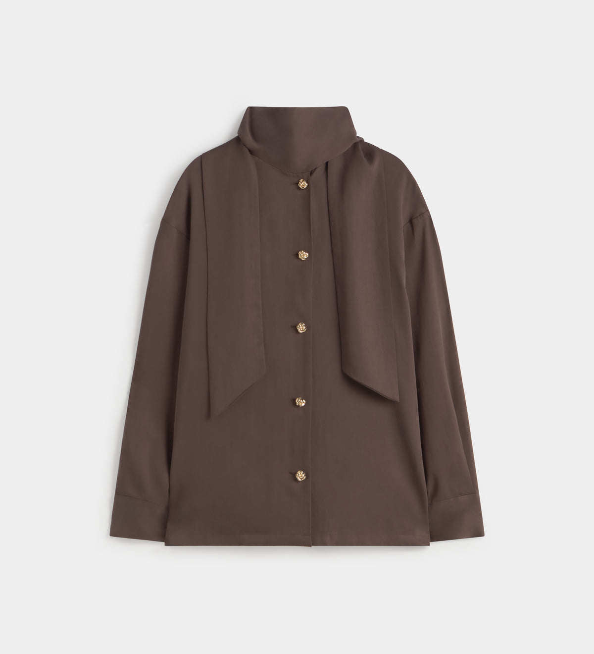 Fluid blouse with bow