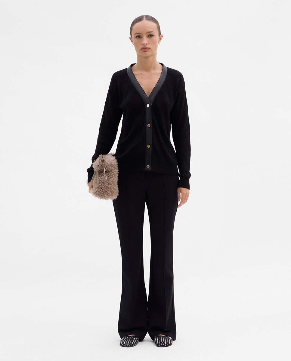 Pantalón acampanado cinturón