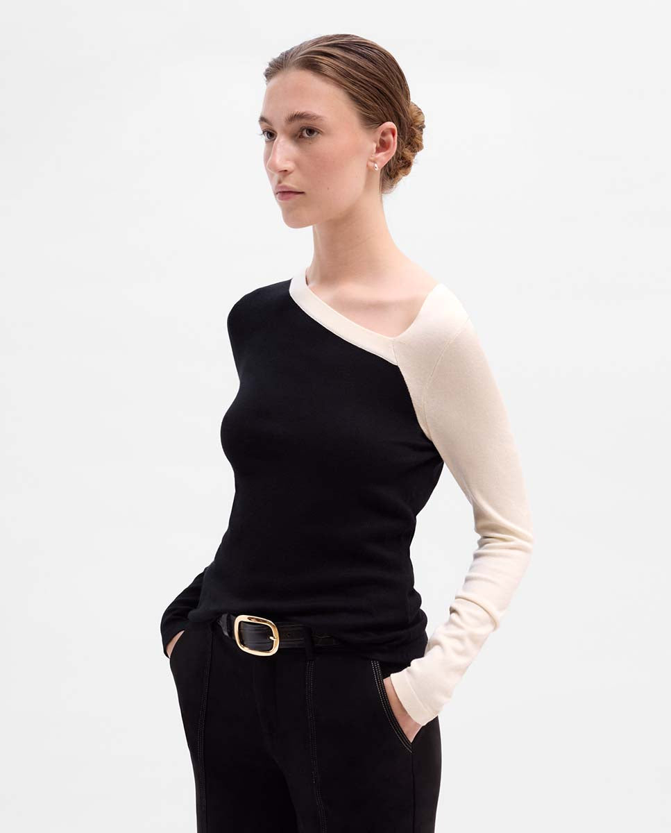 Jersey escote asimétrico