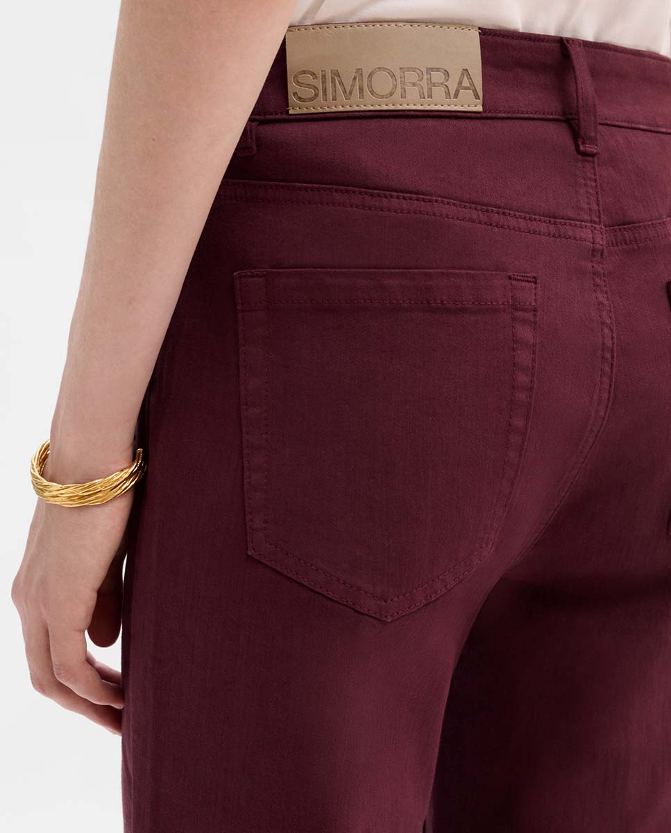 Slim fit pants