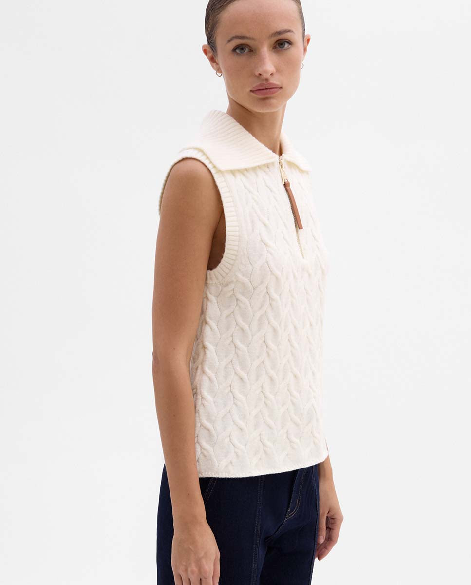 Knitted vest braids