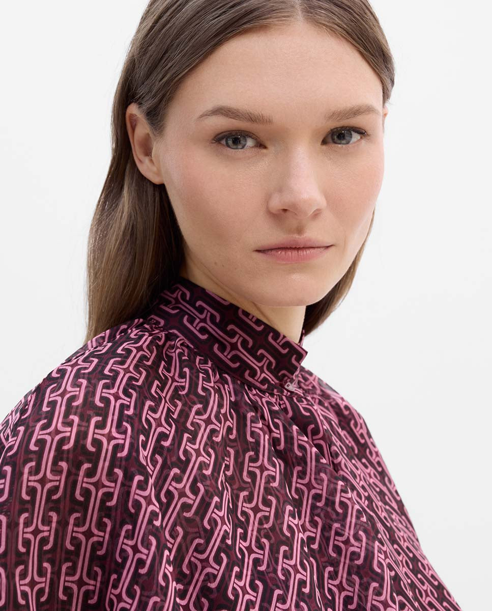 Blusa capa estampada