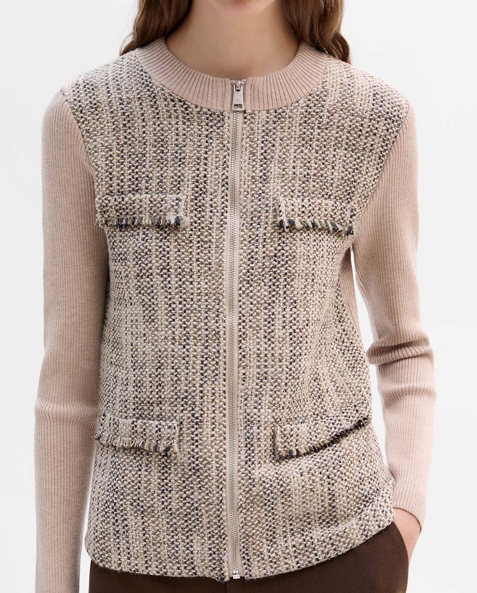 Two-tone knit jacket