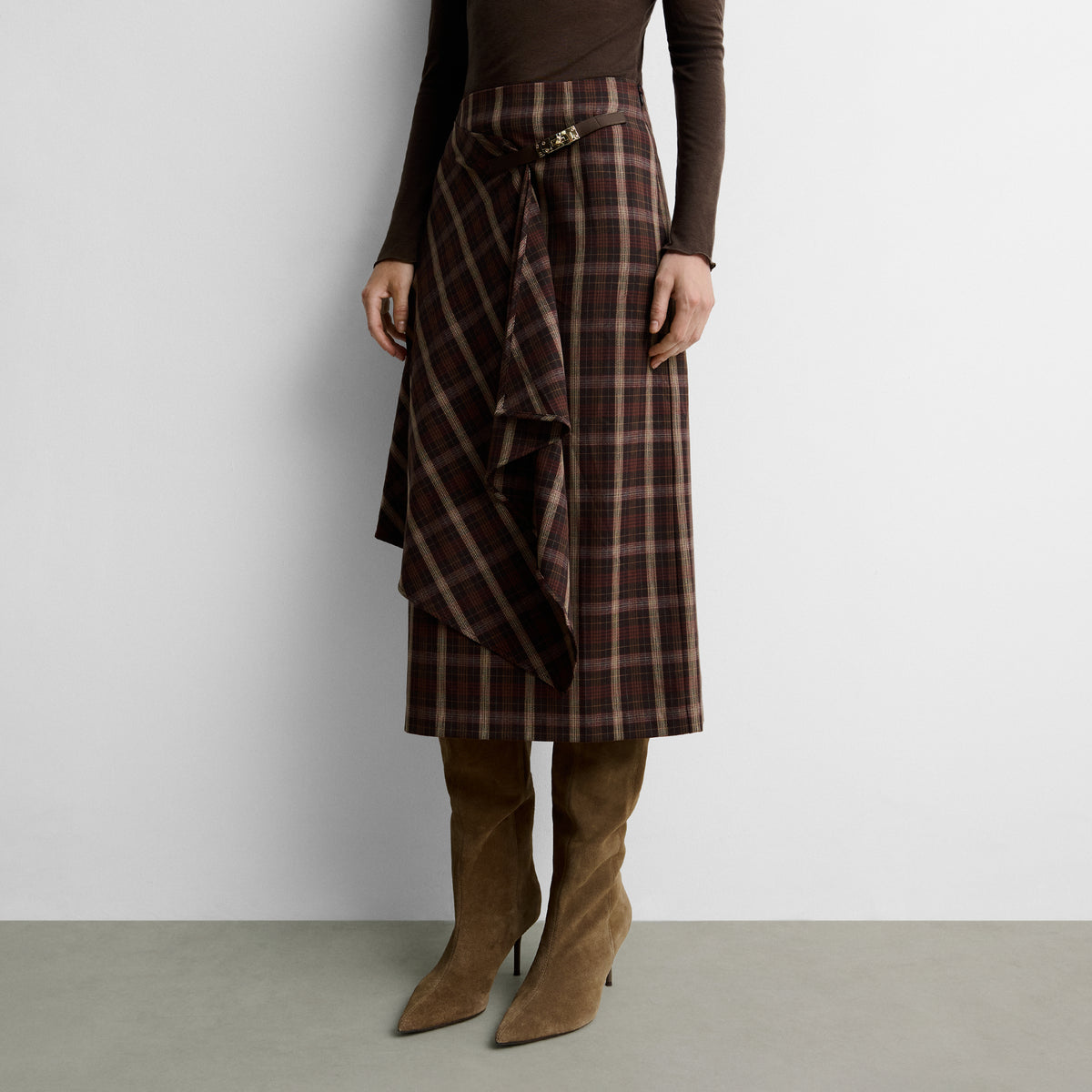 Checked skirt with metal hardware