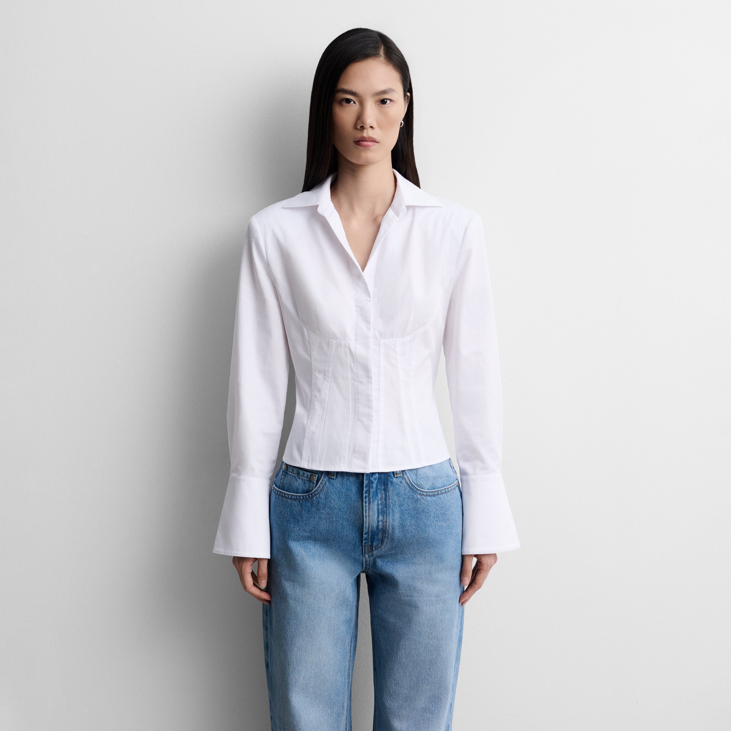 Short corset-style shirt