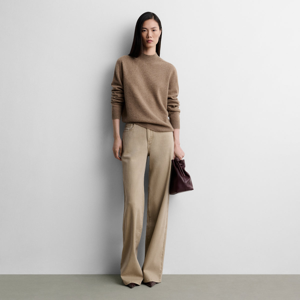 Cashmere knit sweater