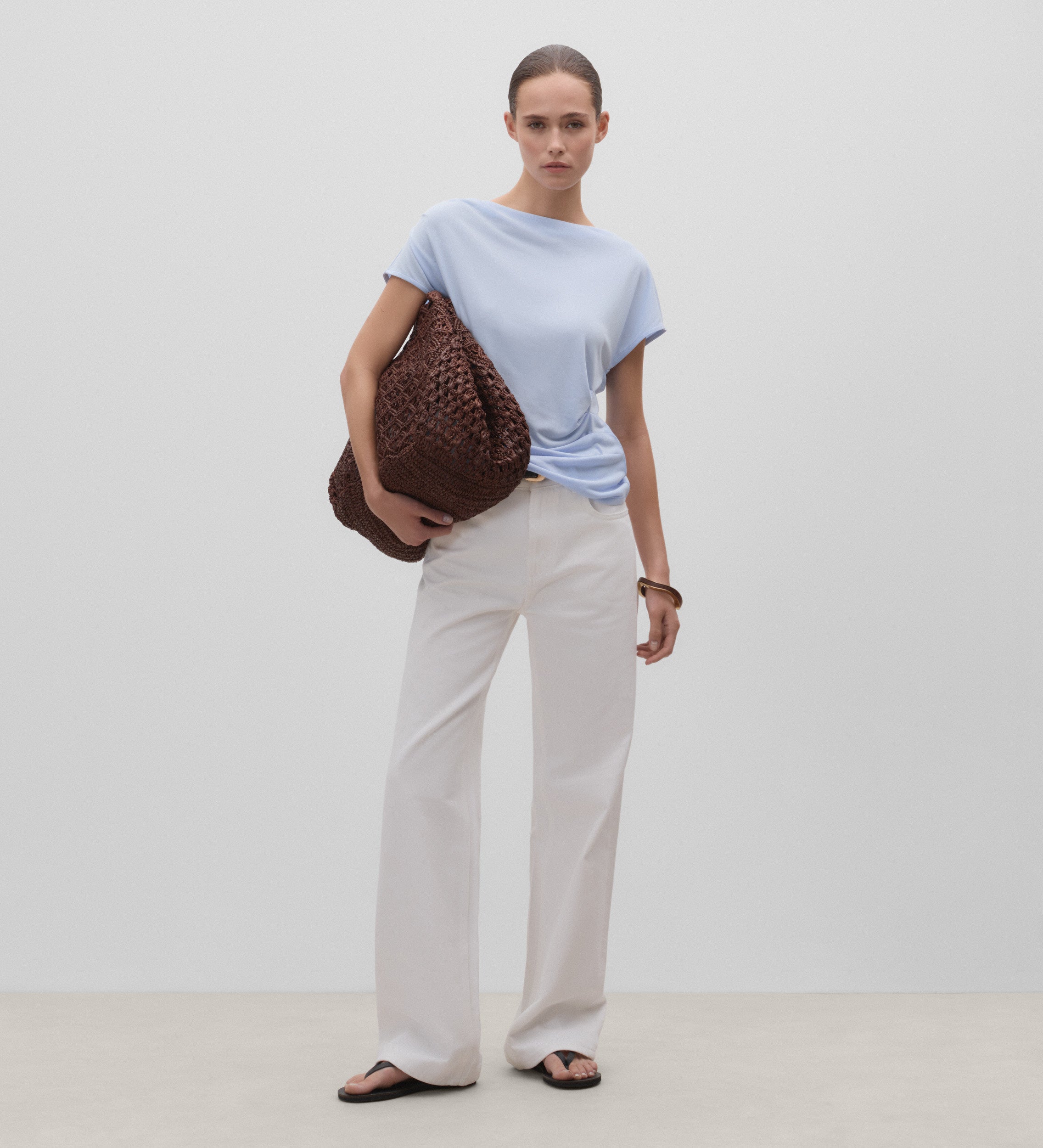 T-shirt with gathered sleeves