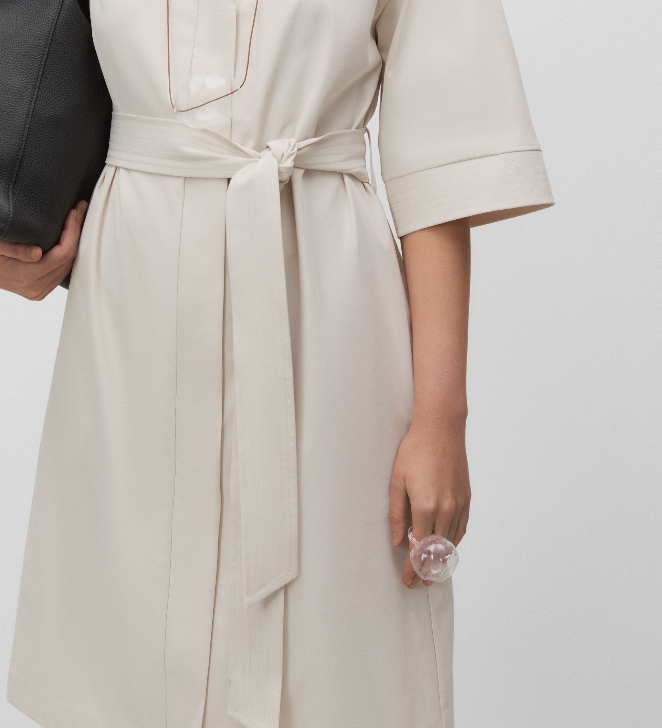 Vestido corto técnico