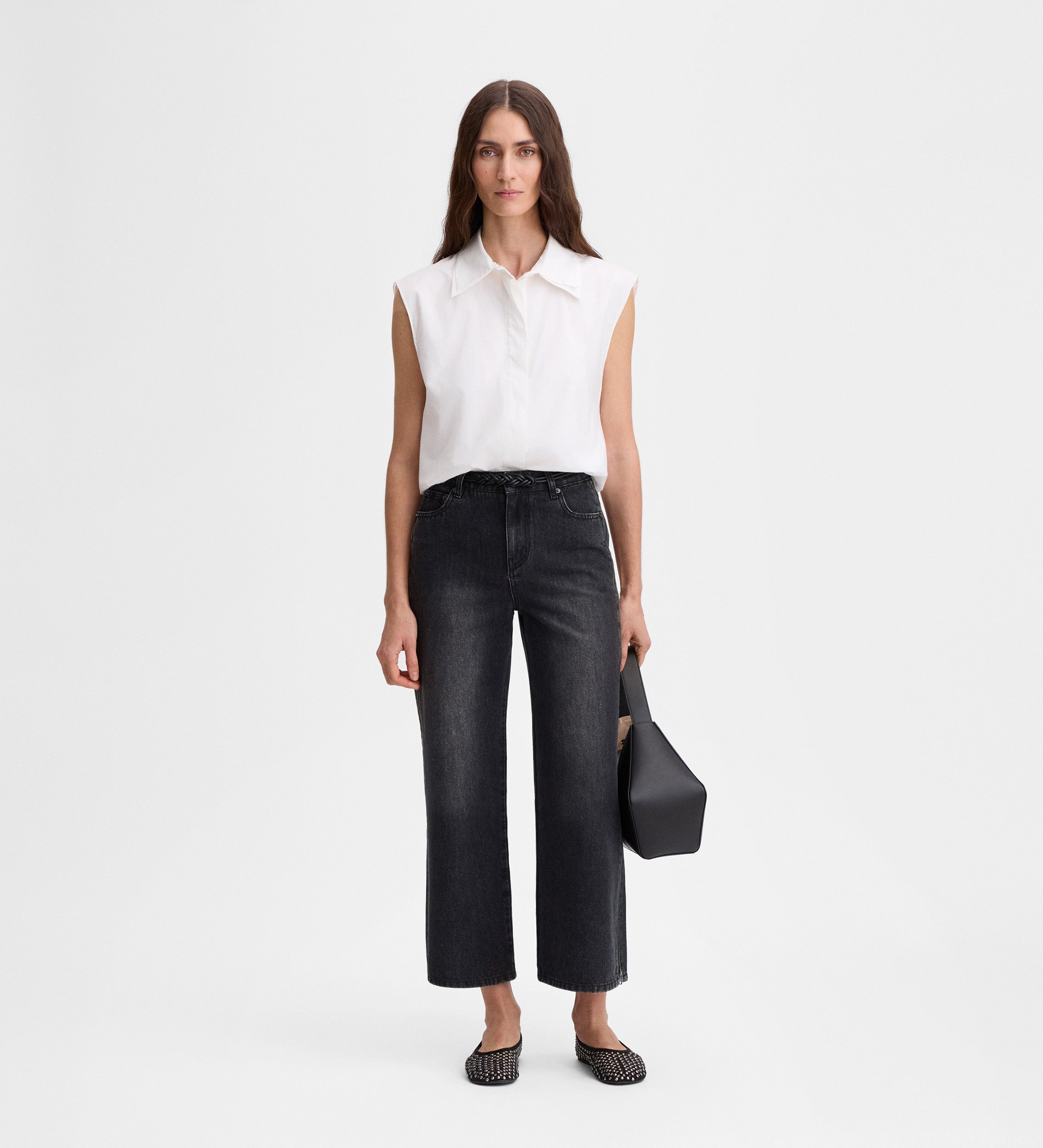 Cropped jeans zippers