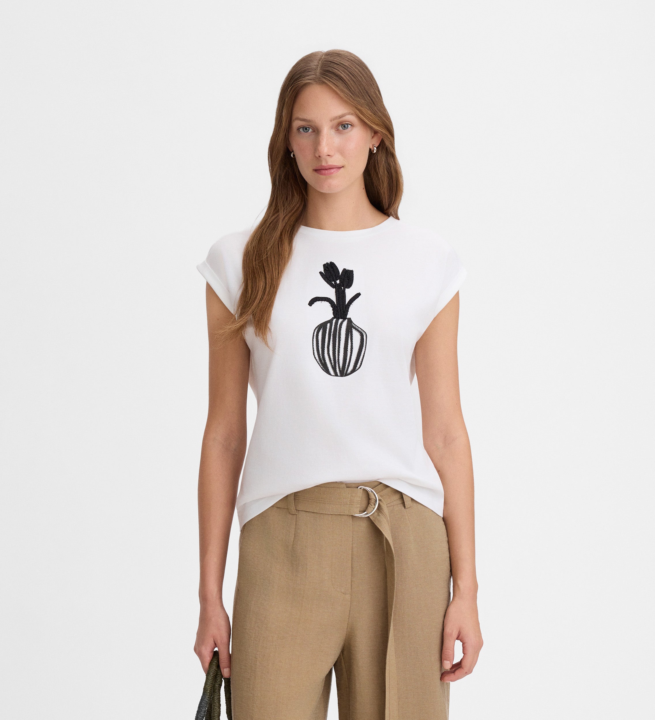 Camiseta bordado flor