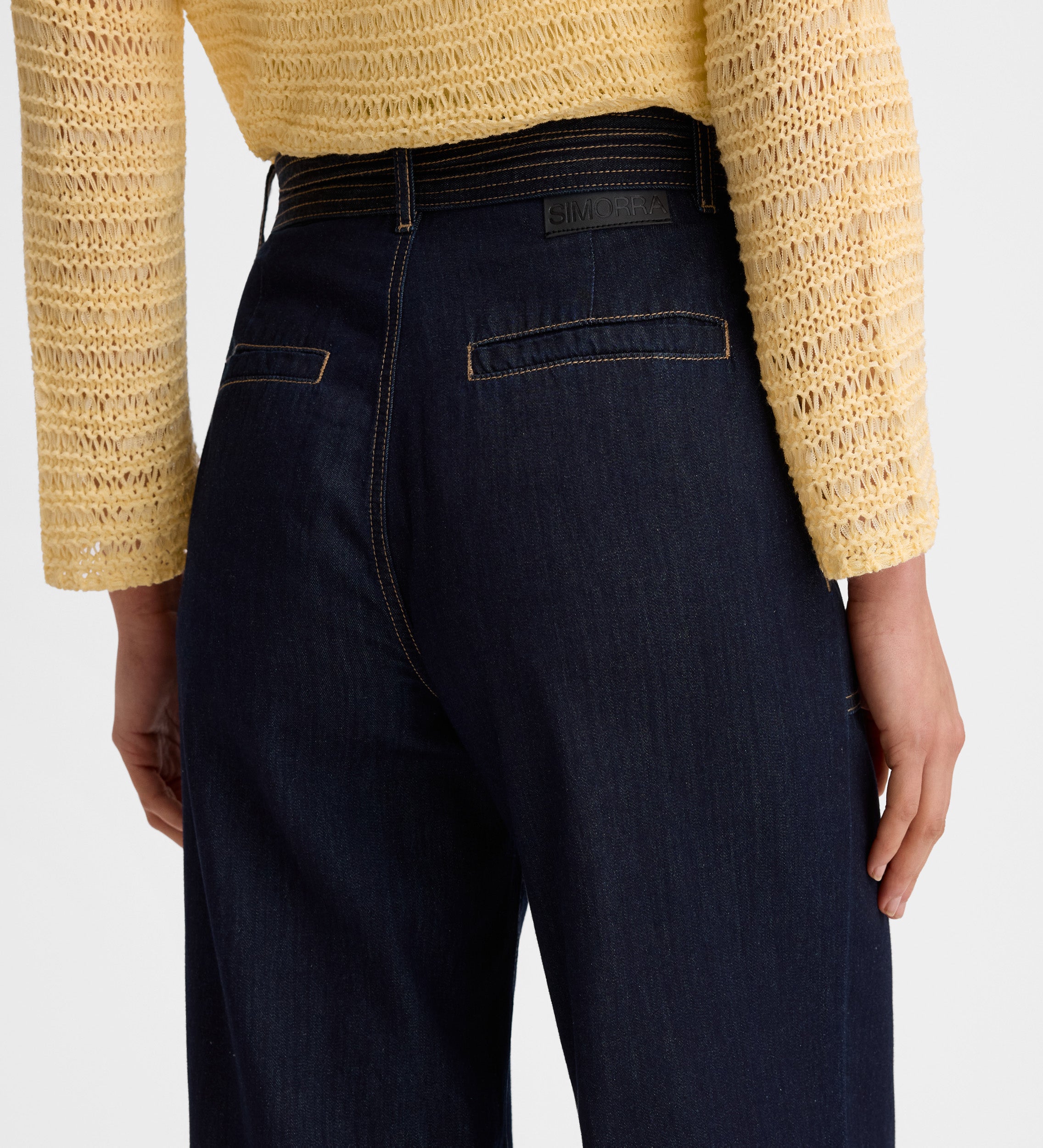 Denim pants with stitching