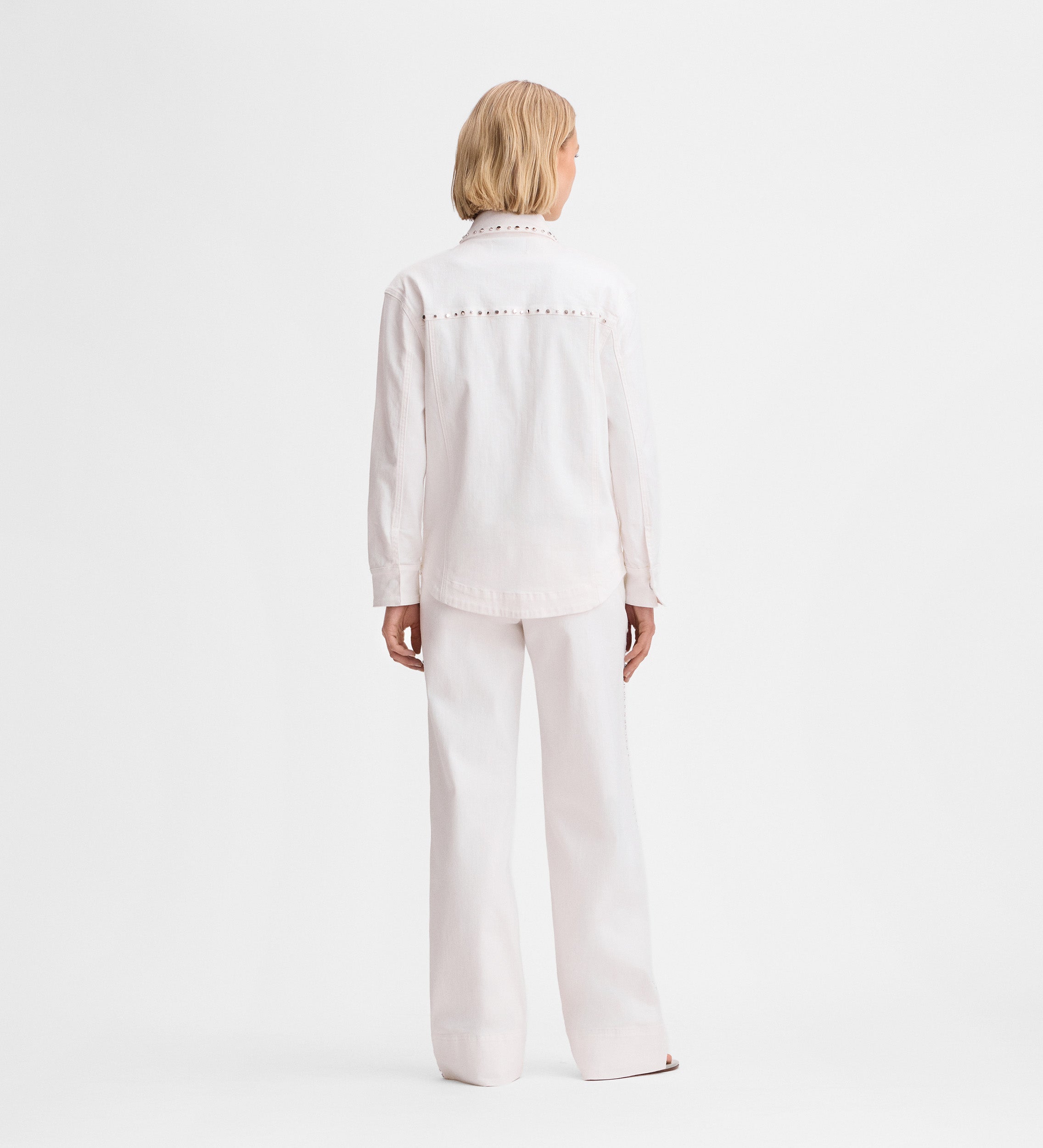 Sobrecamisa tejana remaches