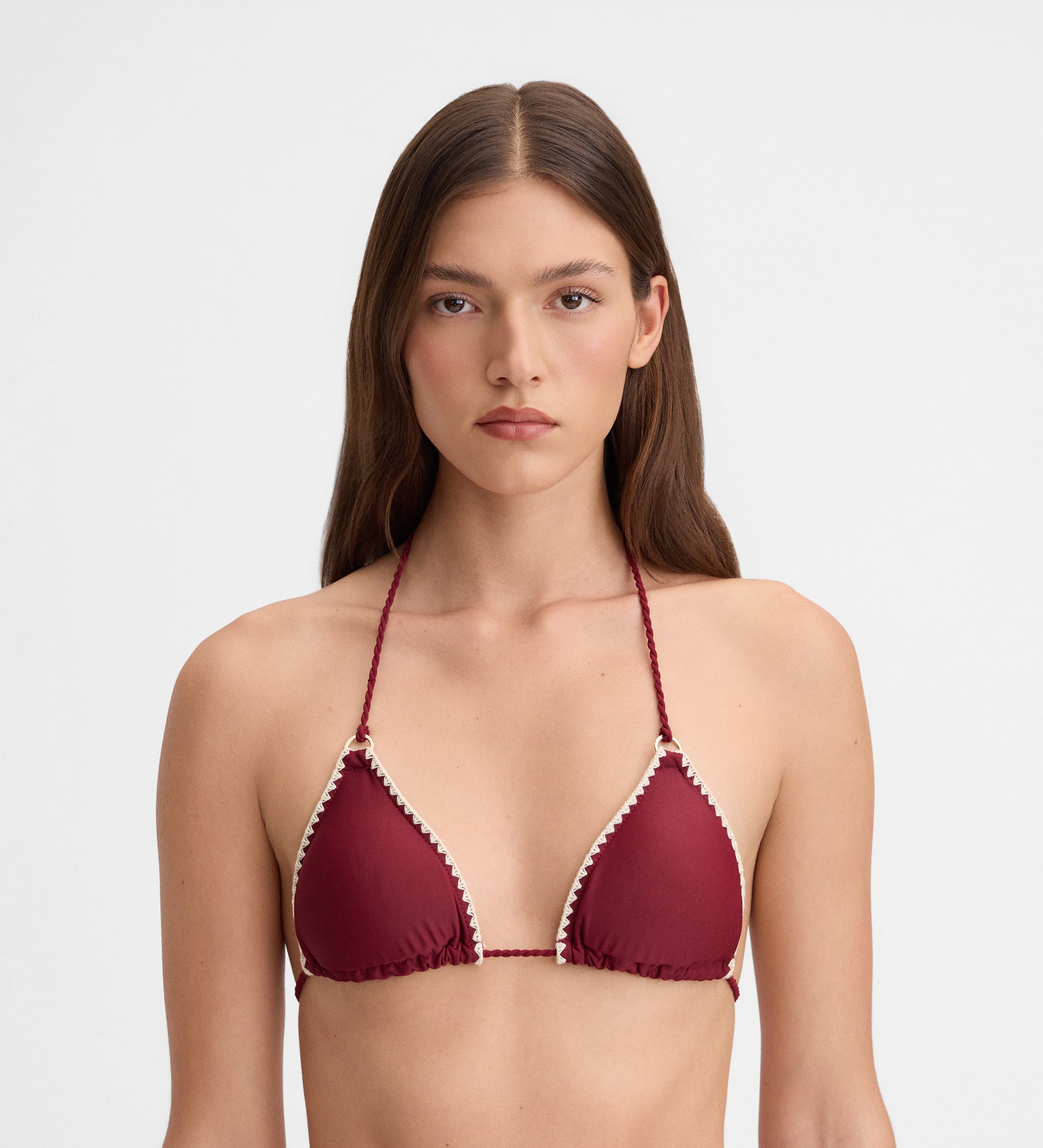 Top bikini pespuntes decorativo