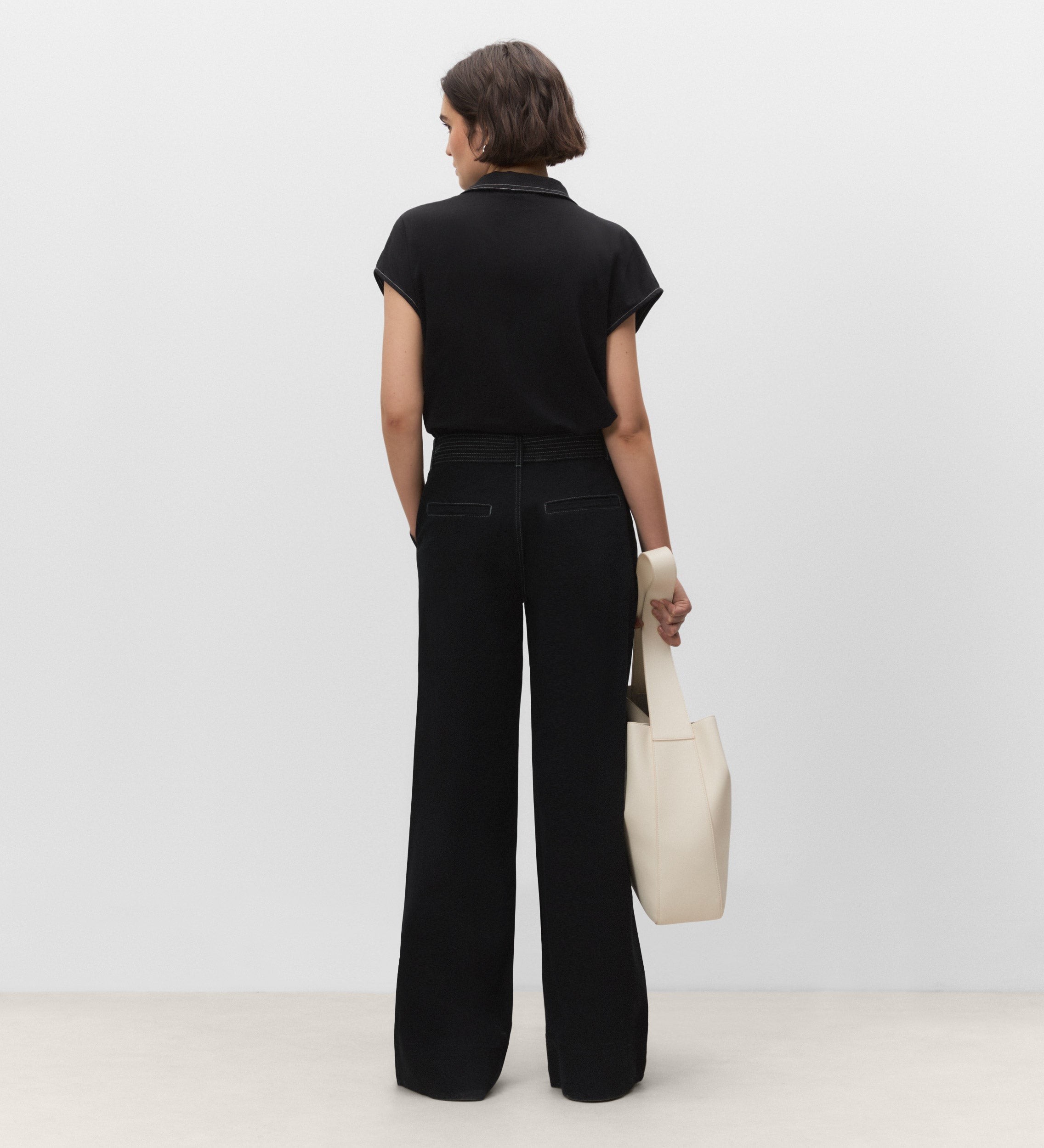 Denim pants with stitching