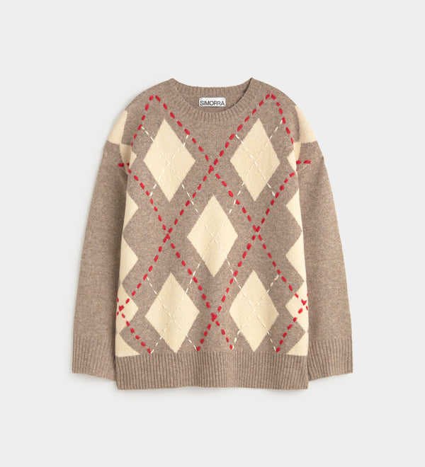 Oversized sweater with diamond pattern
