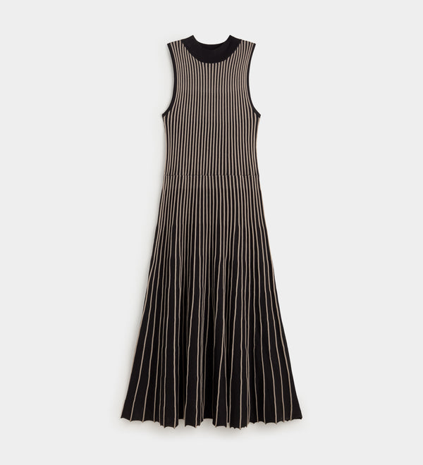 Two-tone knit dress