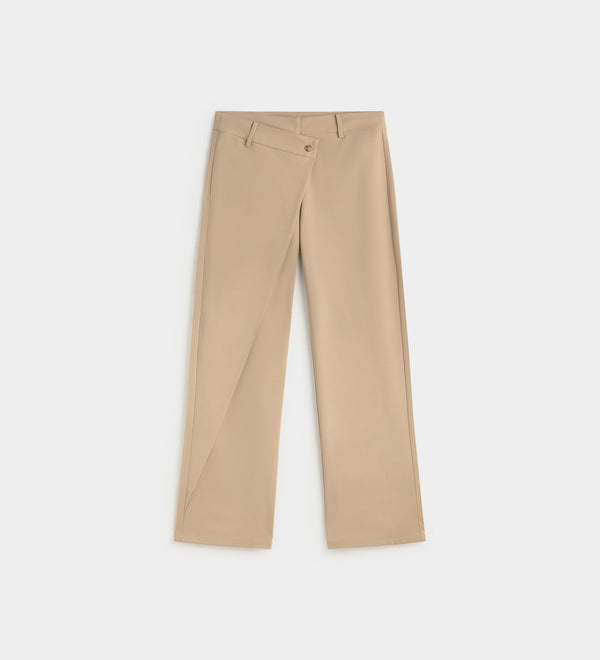 Pantalón recto efecto cruzado