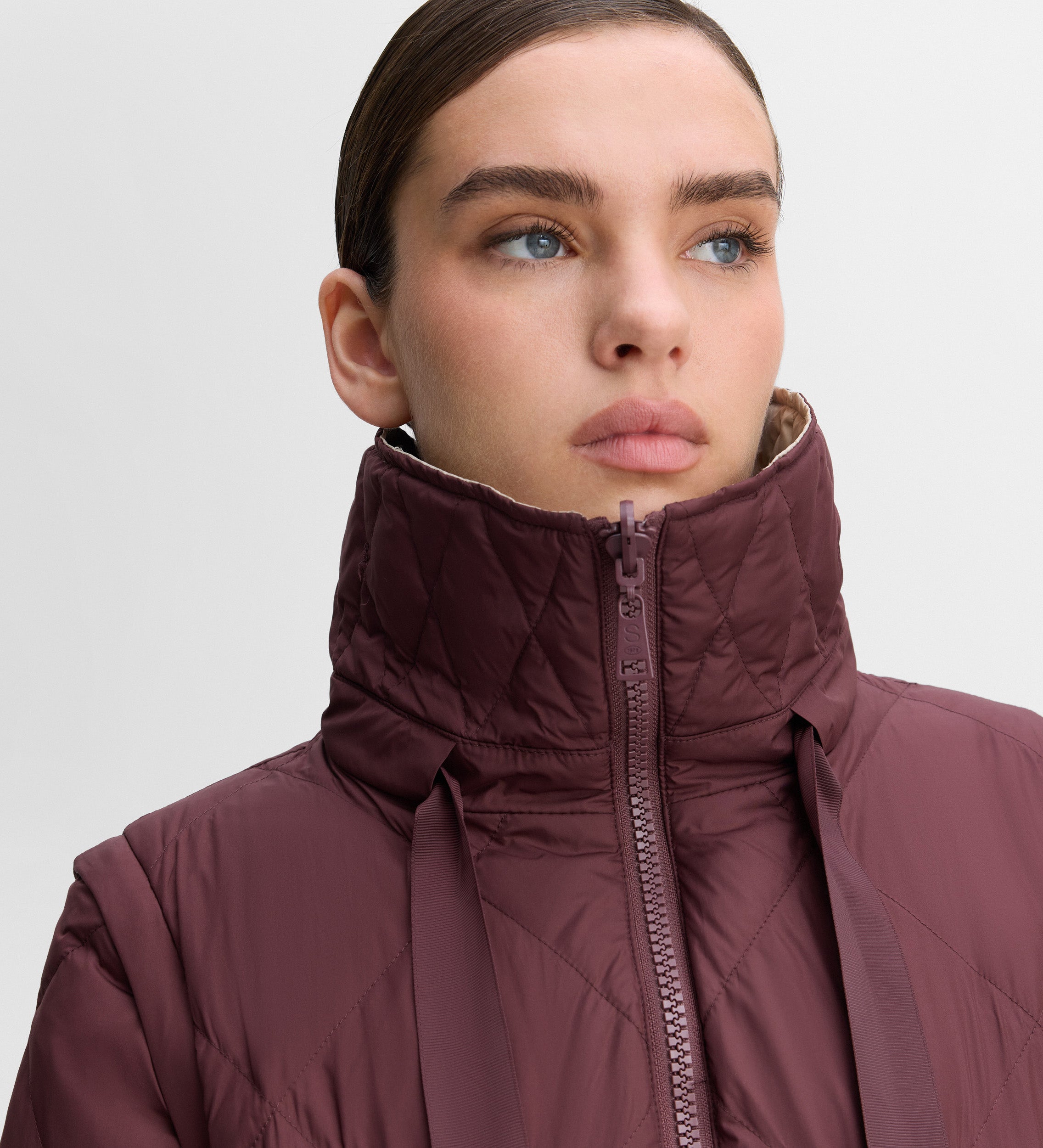 Long reversible down jacket