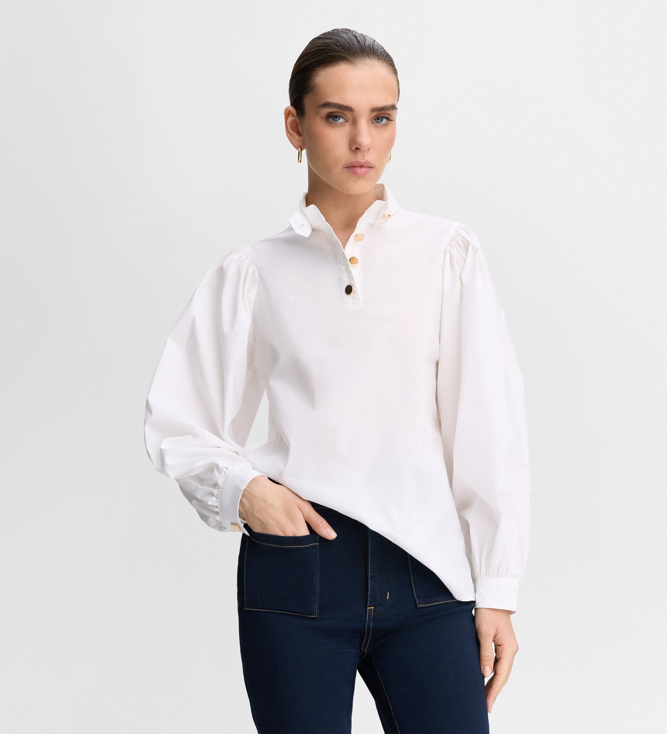 Puff sleeve shirt