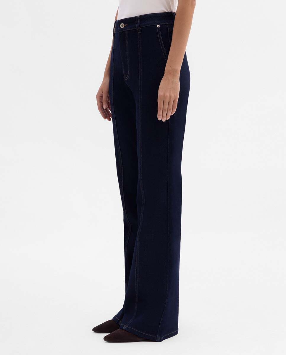 Straight-leg jeans