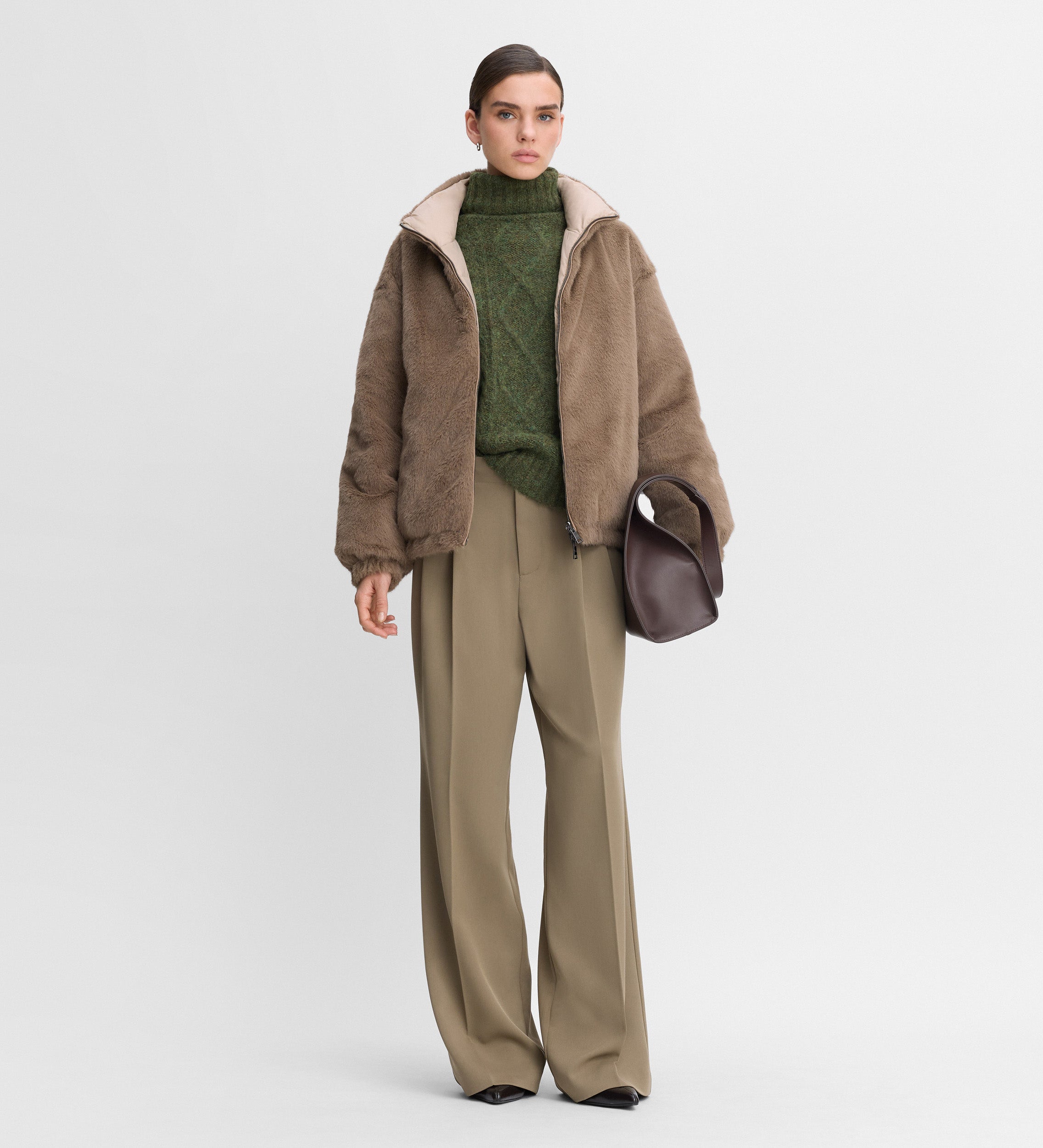 Reversible fur-effect down jacket