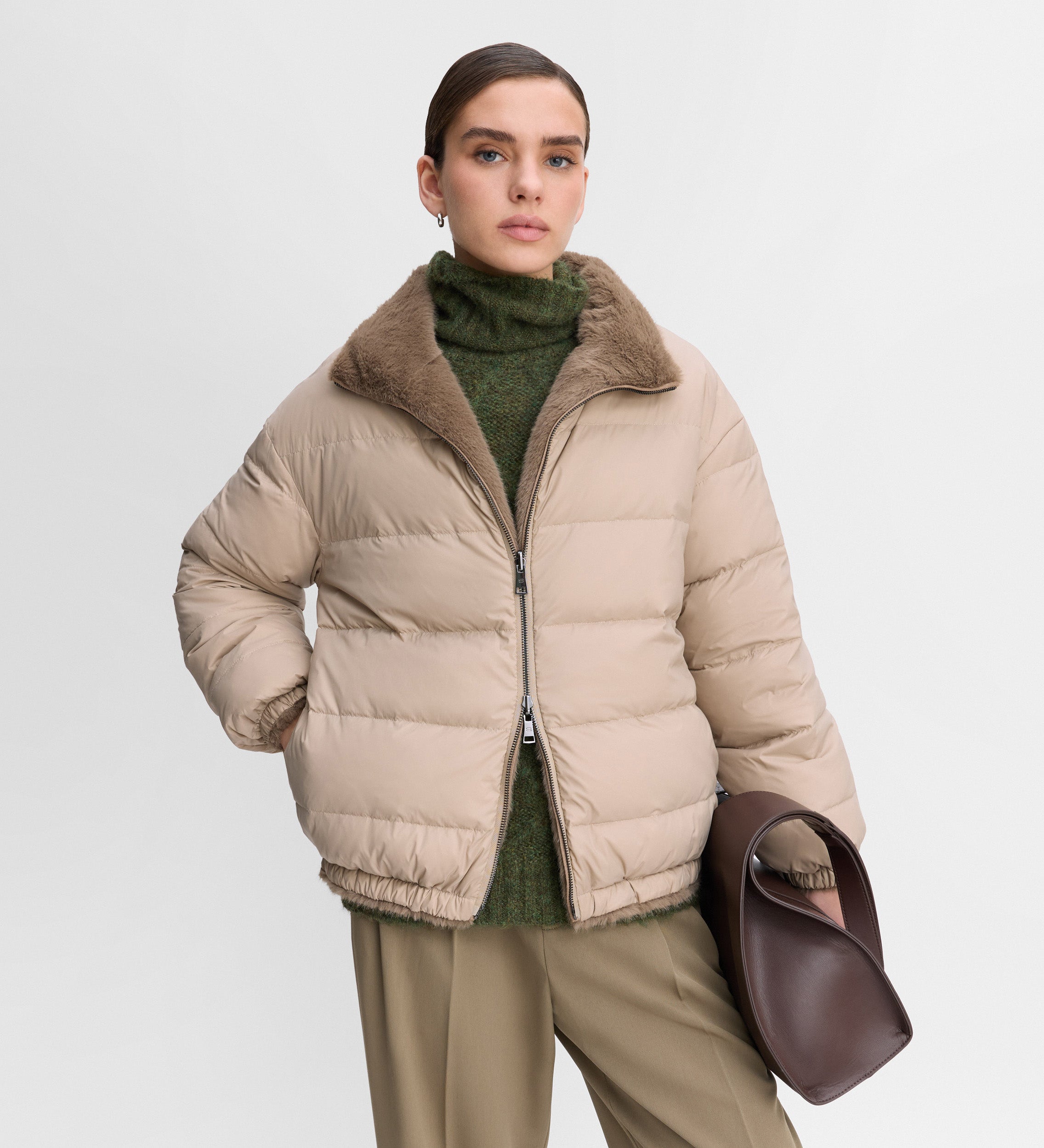 Reversible fur-effect down jacket