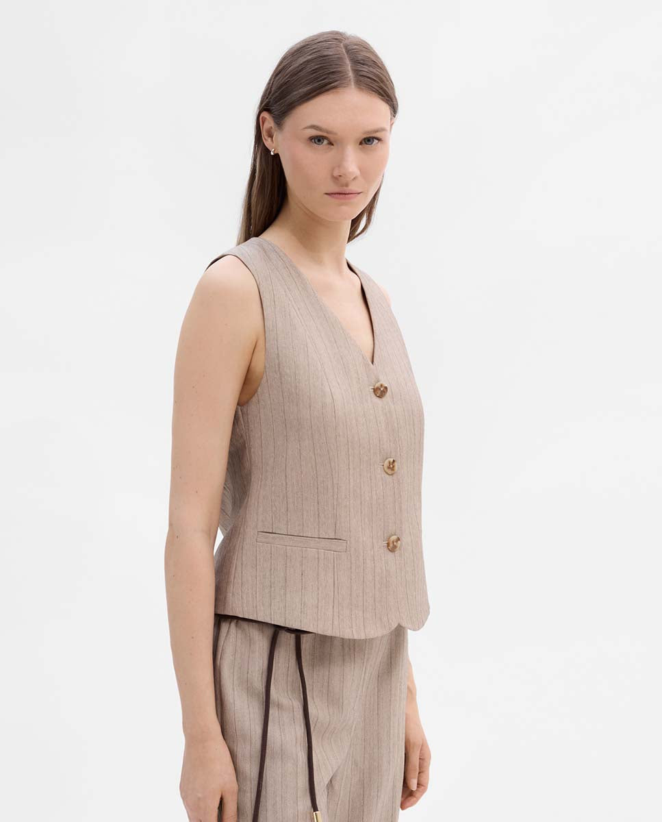 Short herringbone vest