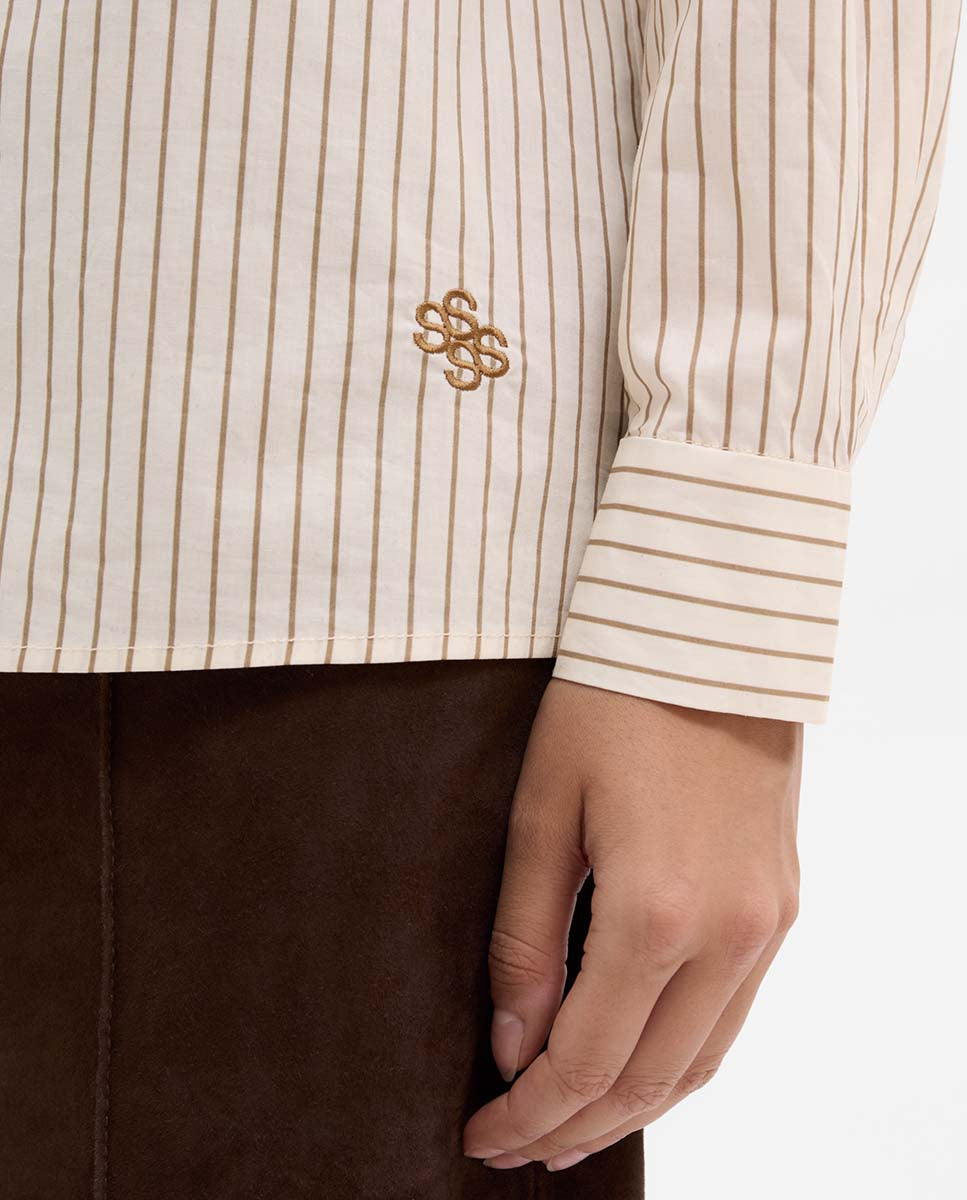 Striped shirt with pockets