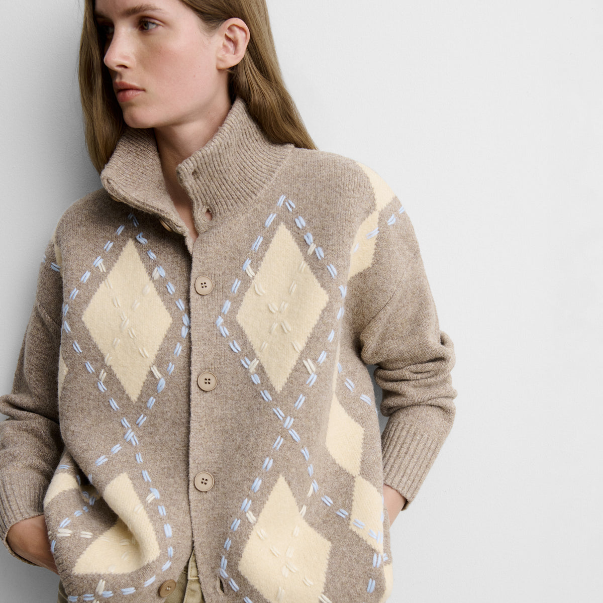 Knit cardigan with diamond pattern