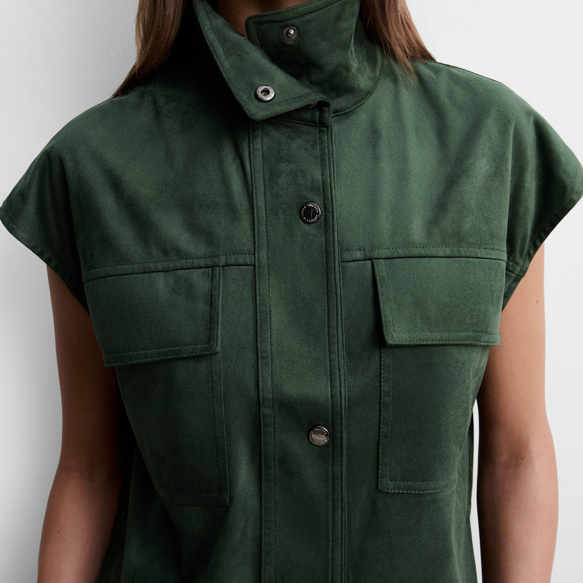Top antelina cuello chimenea