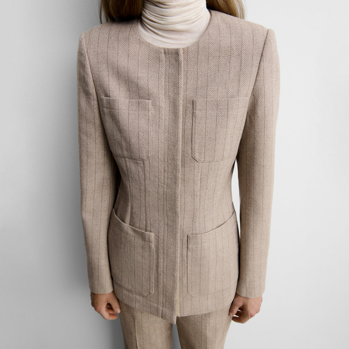 Herringbone jacket with belt