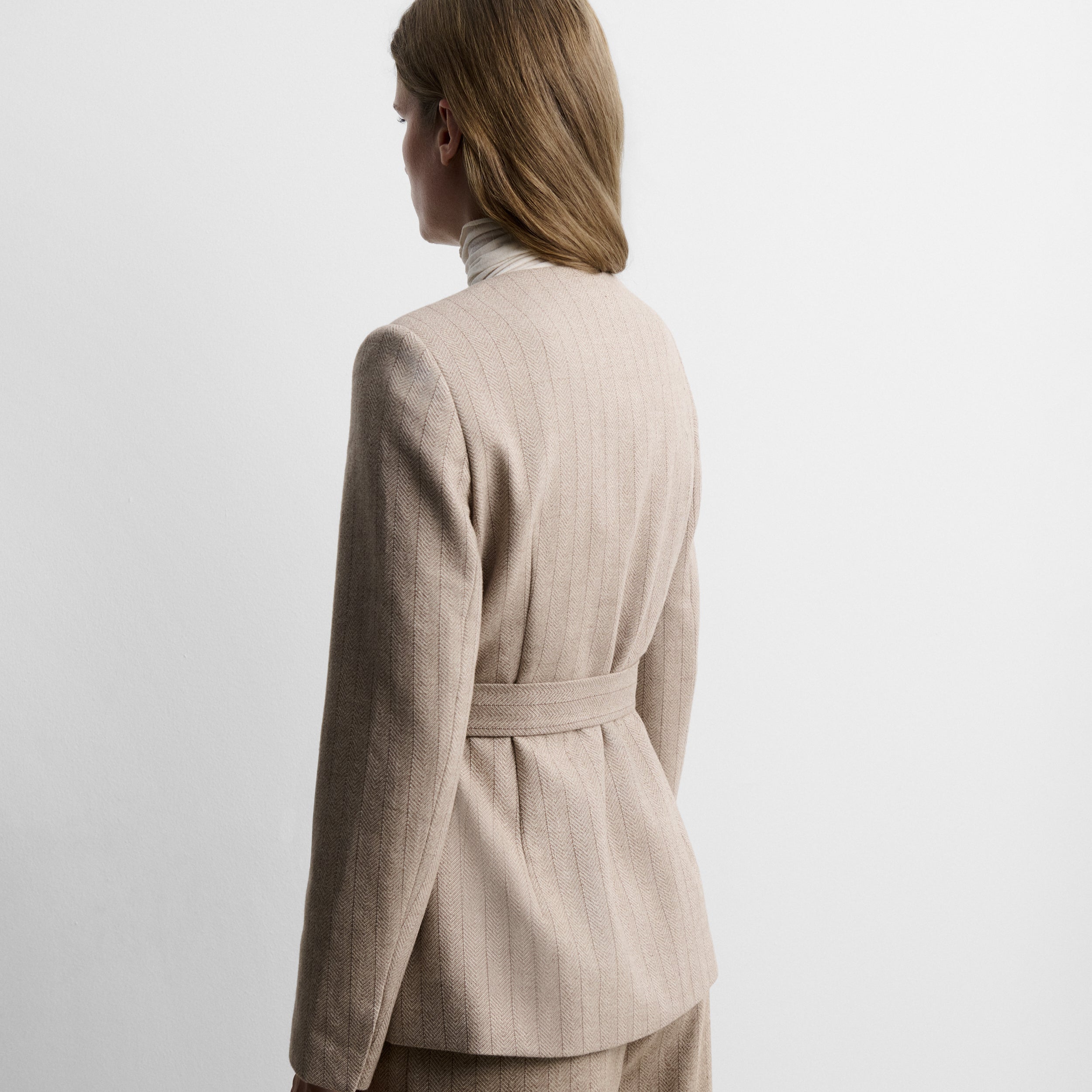 Herringbone jacket with belt