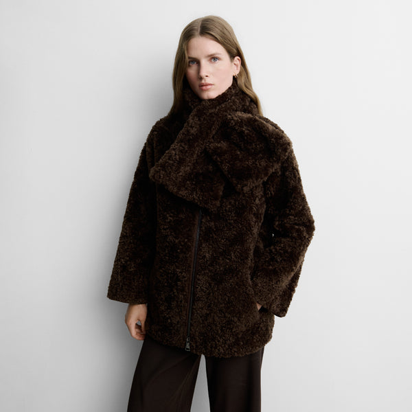Faux-fur long jacket