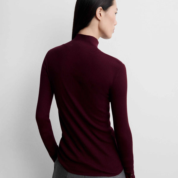 Fine-knit sweater