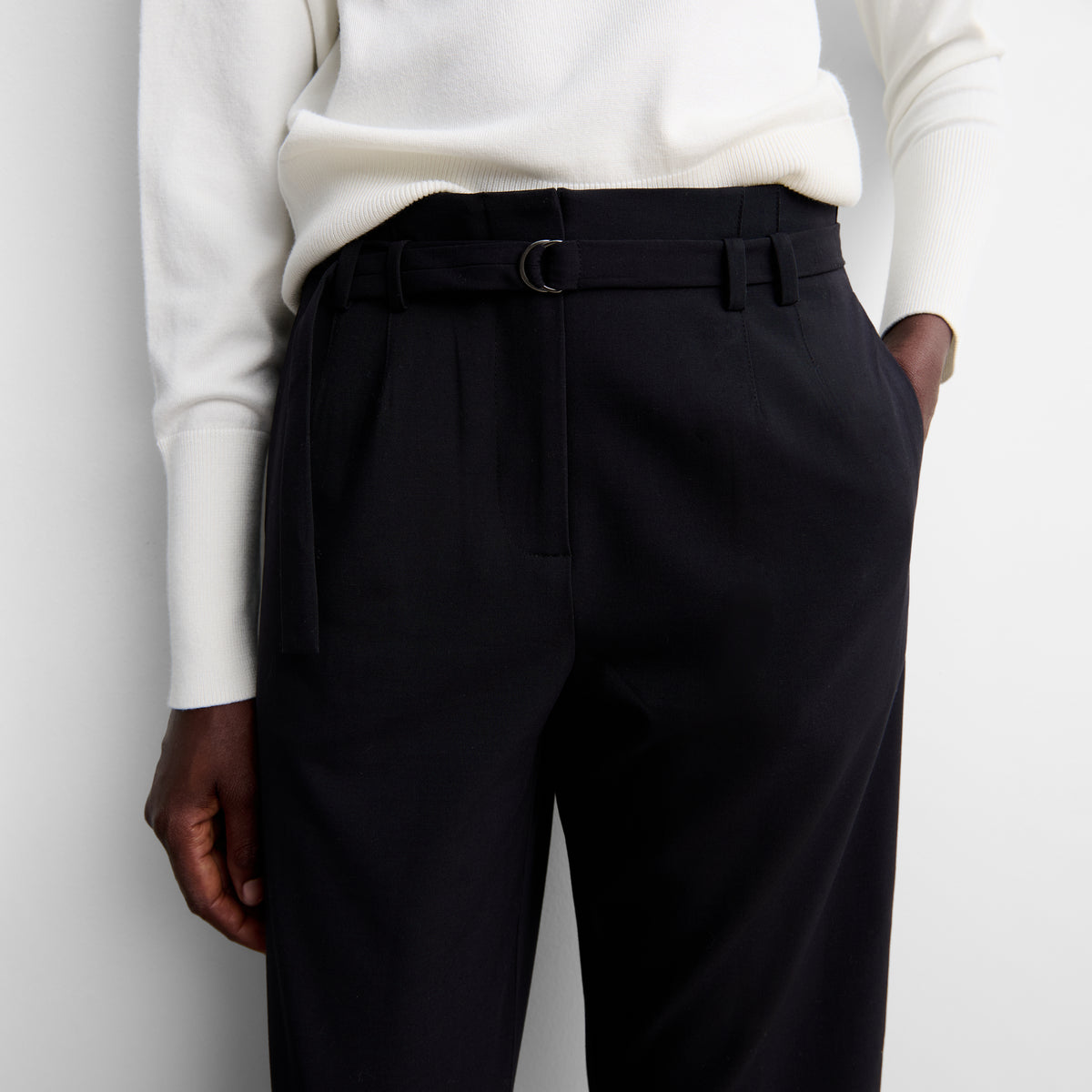Straight trousers with belt