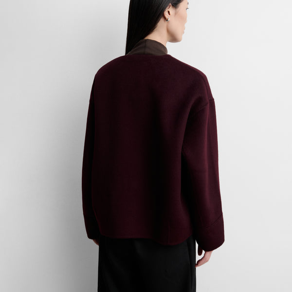 Jacket with zip