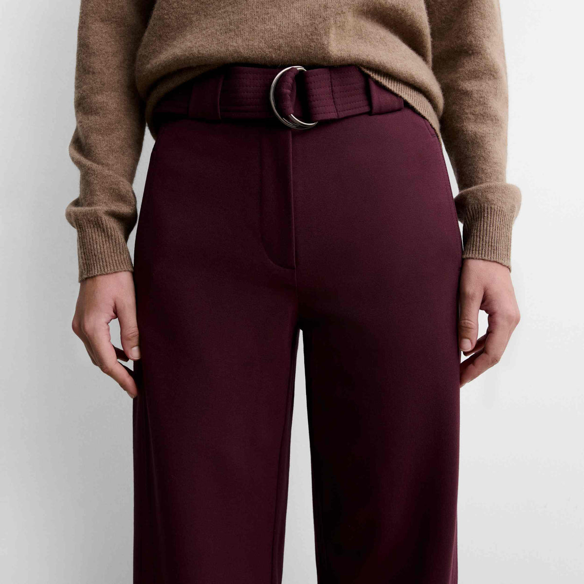 Wide stretch trousers