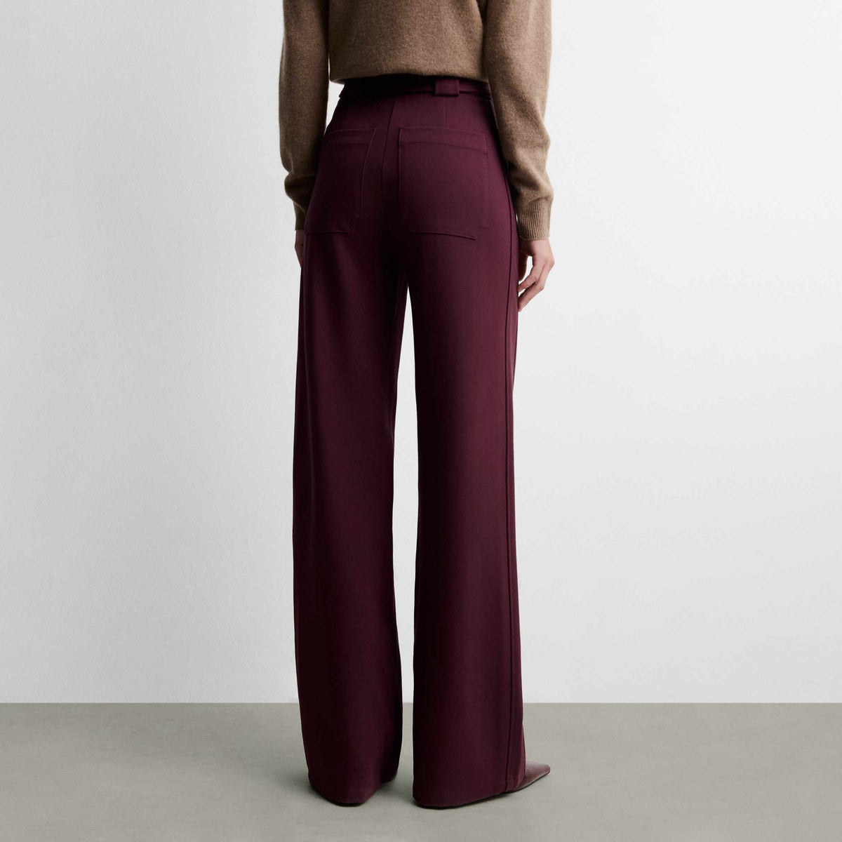 Wide stretch trousers