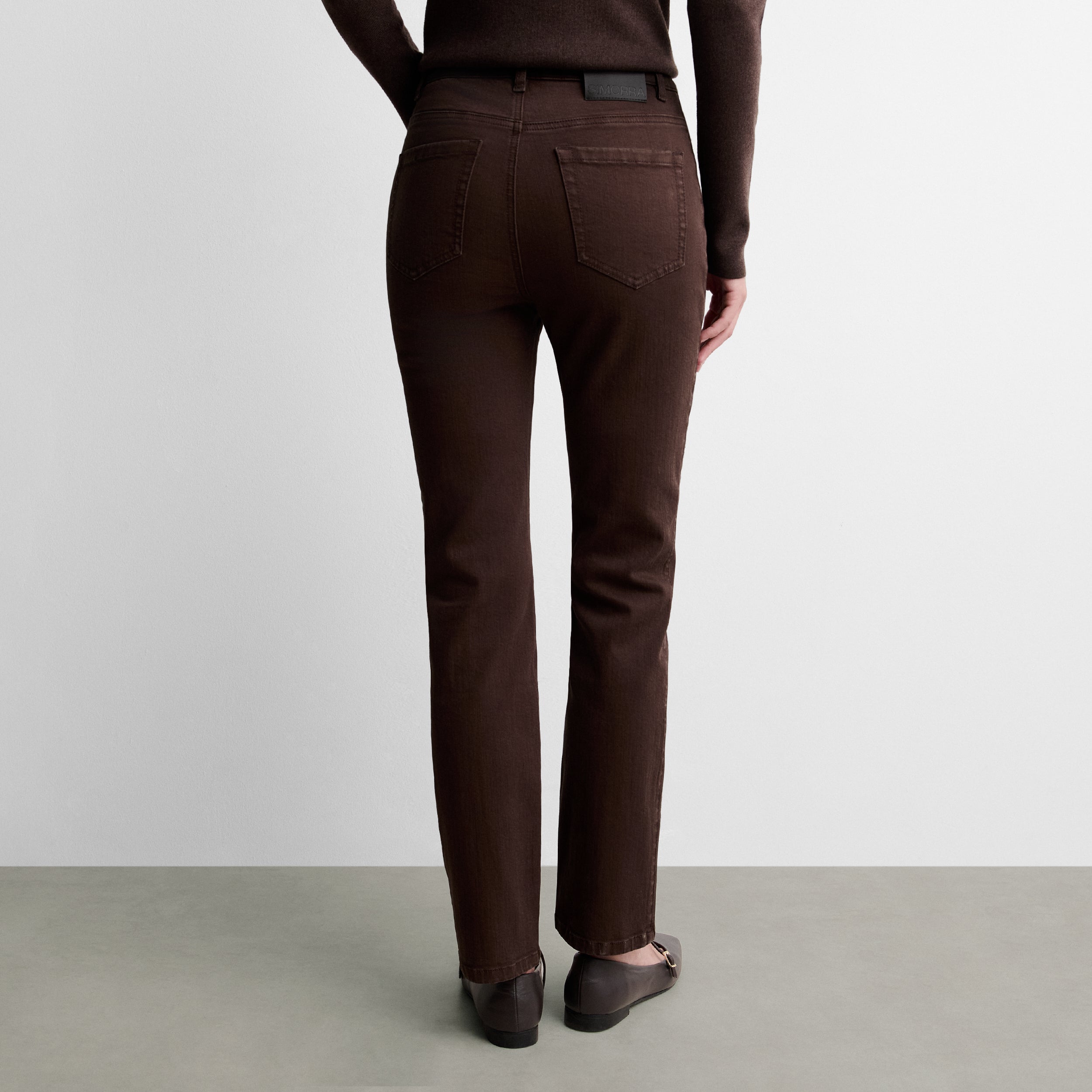 Embroidered slim jeans
