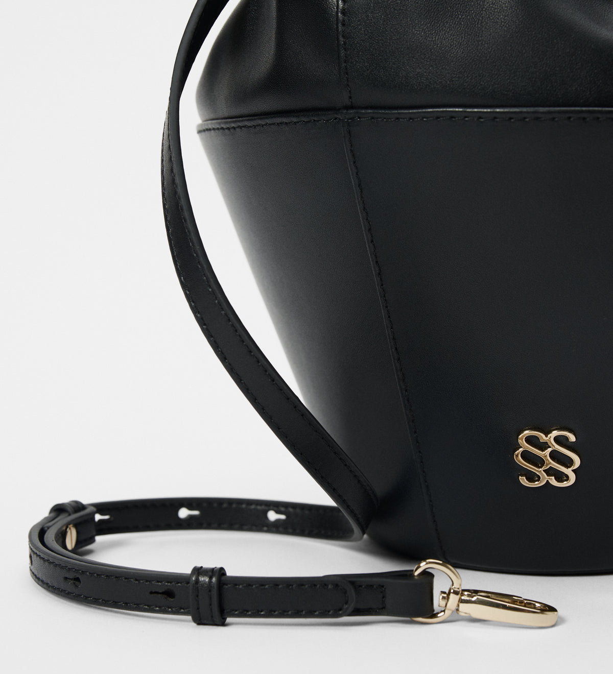 Barrel bag