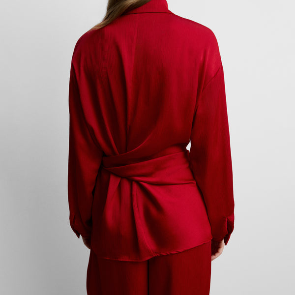Fluid blouse with bow
