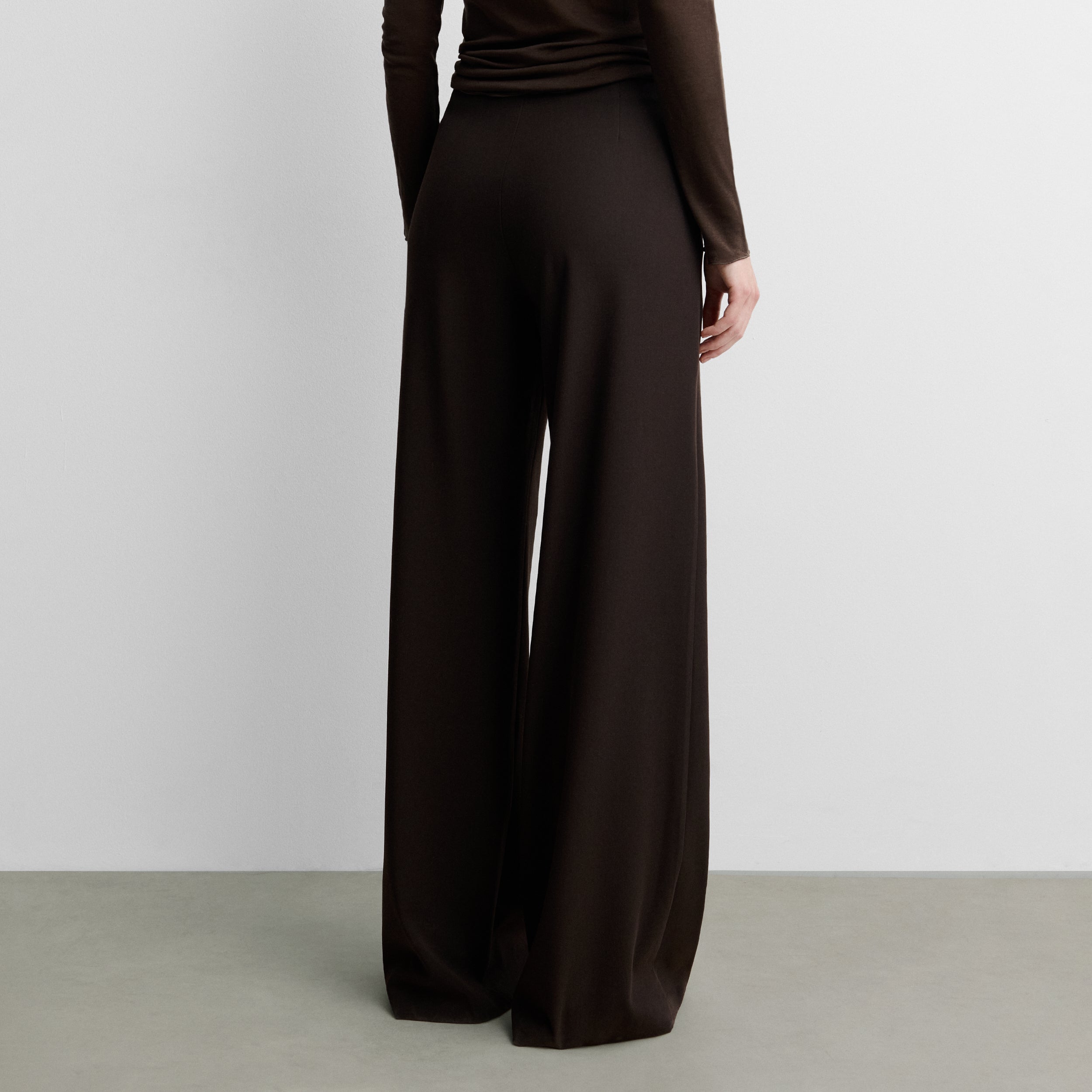 Pantalón ancho tiro alto