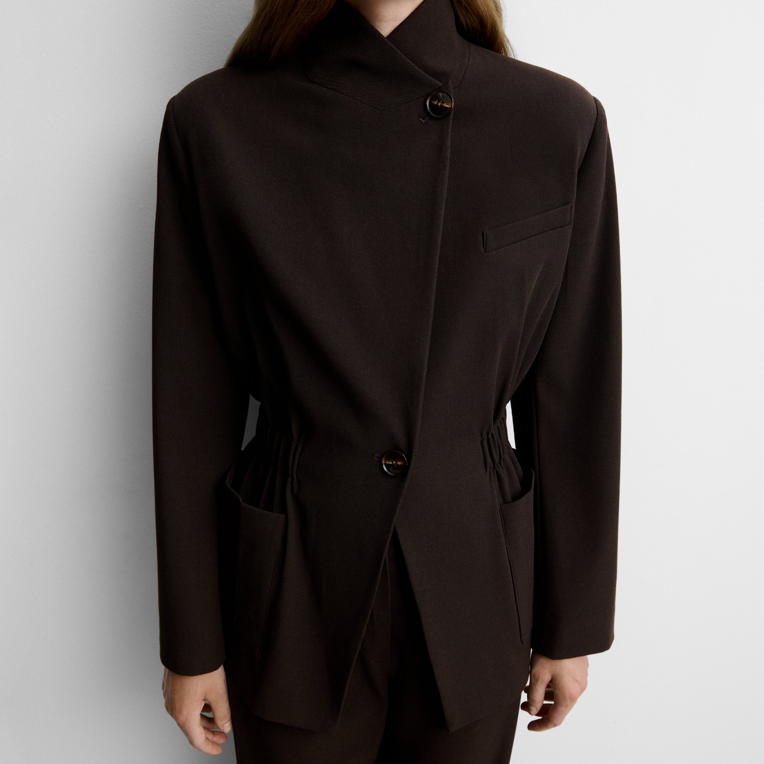 Fitted-waist blazer
