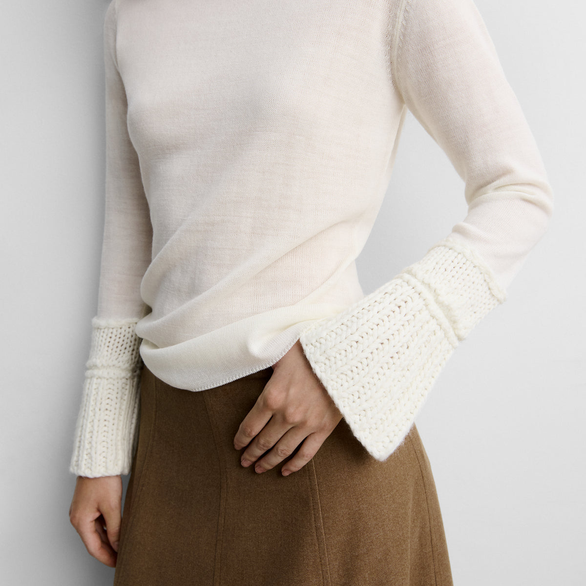 Chunky knit sweater with cuffs