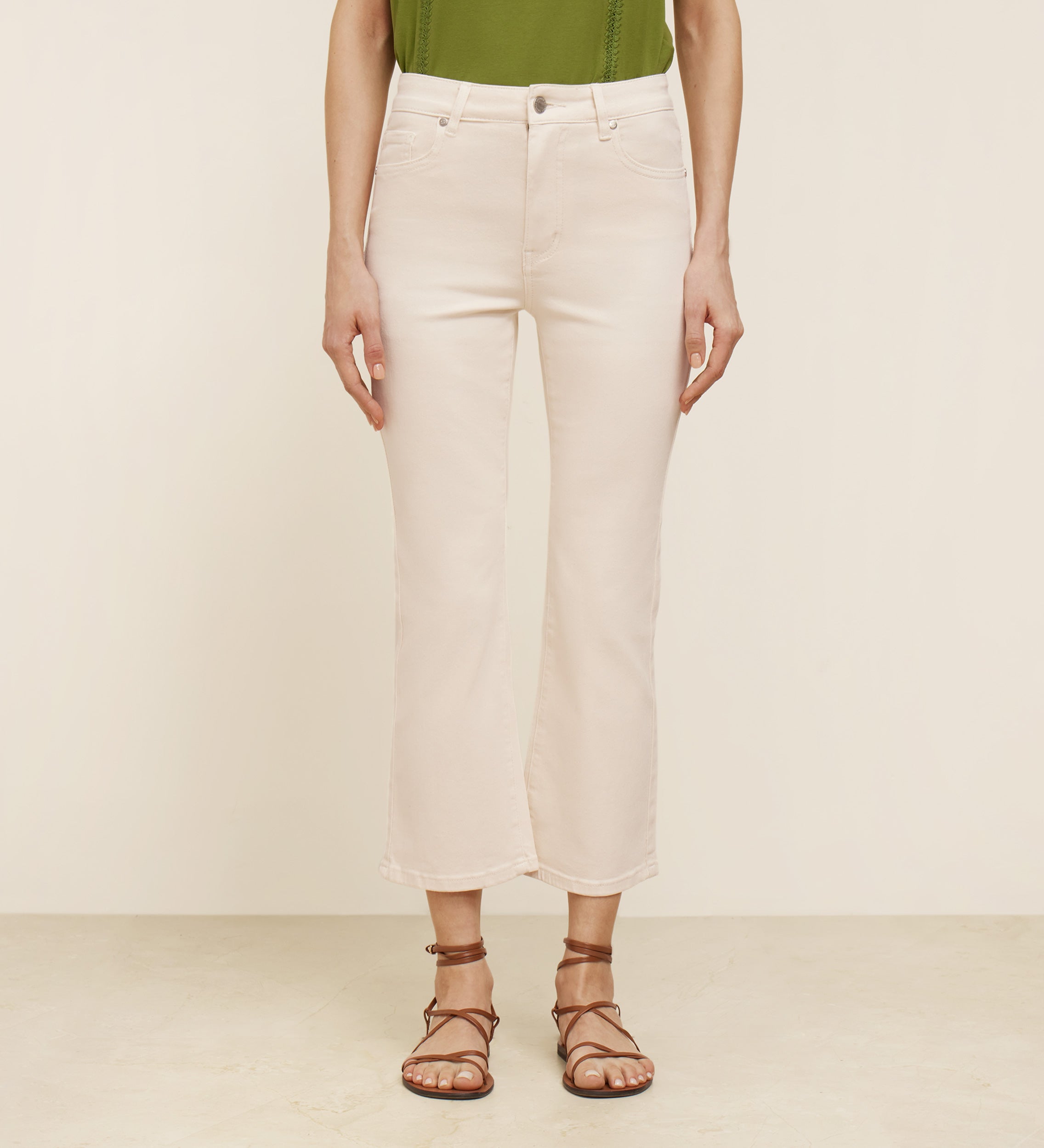 Flared cropped trousers