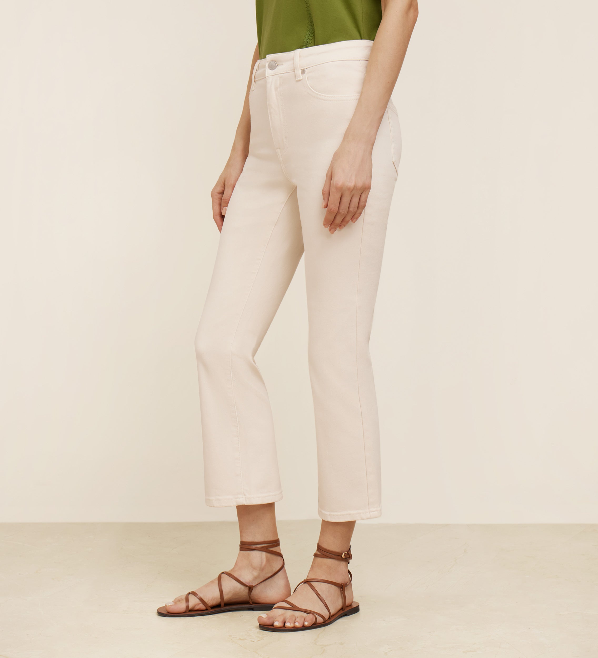 Flared cropped trousers