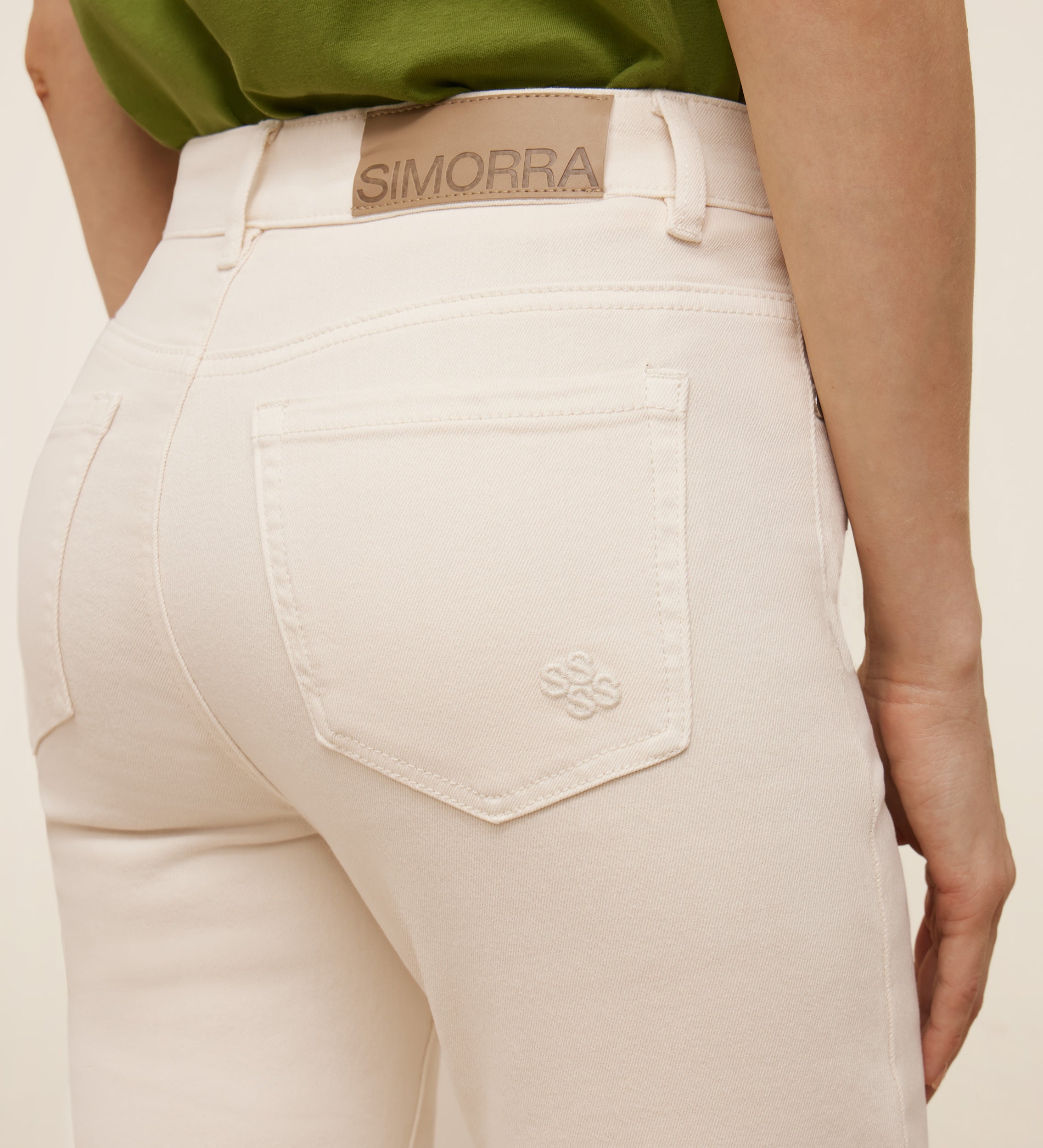 Flared cropped trousers