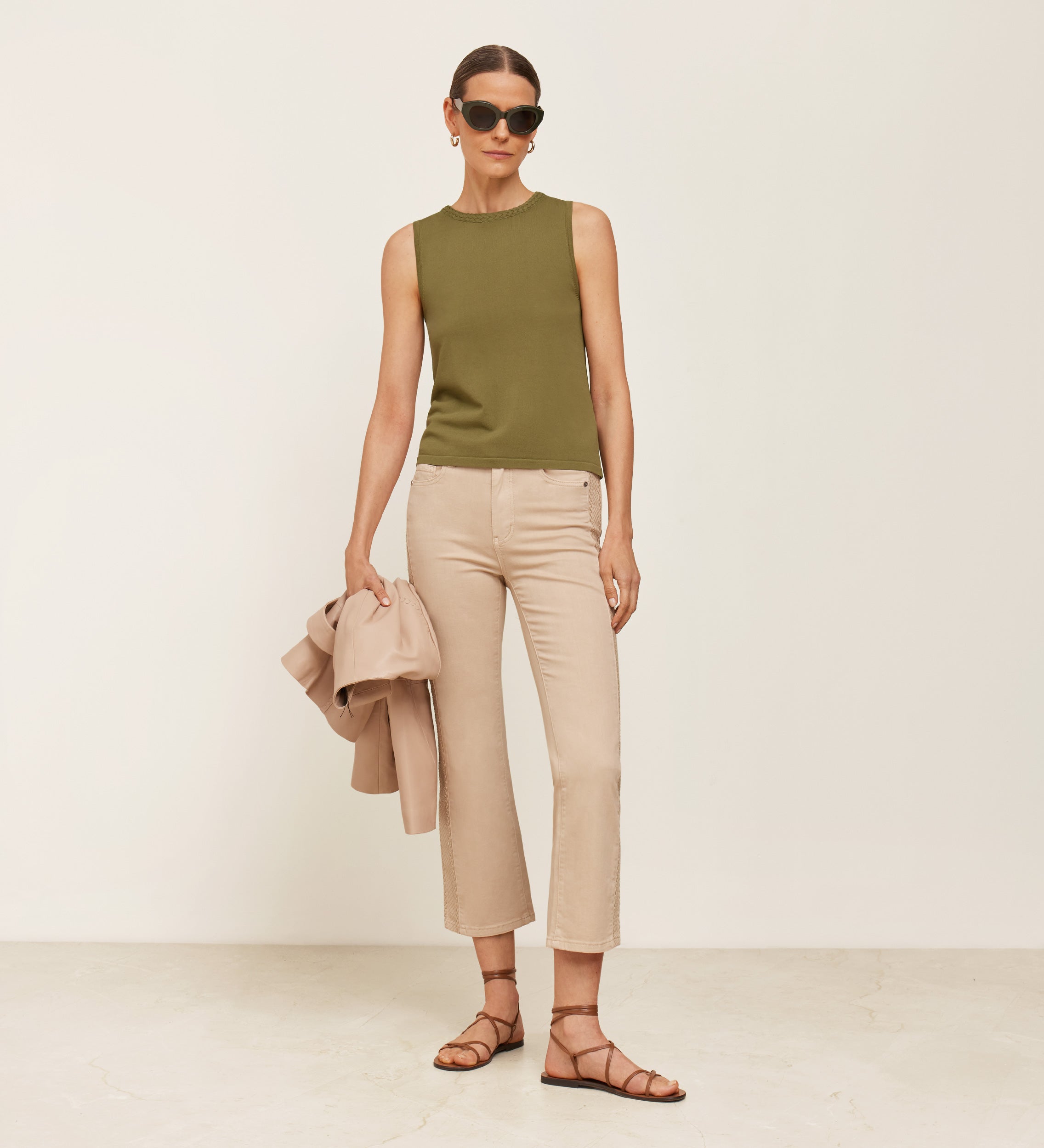 Embroidered long pants