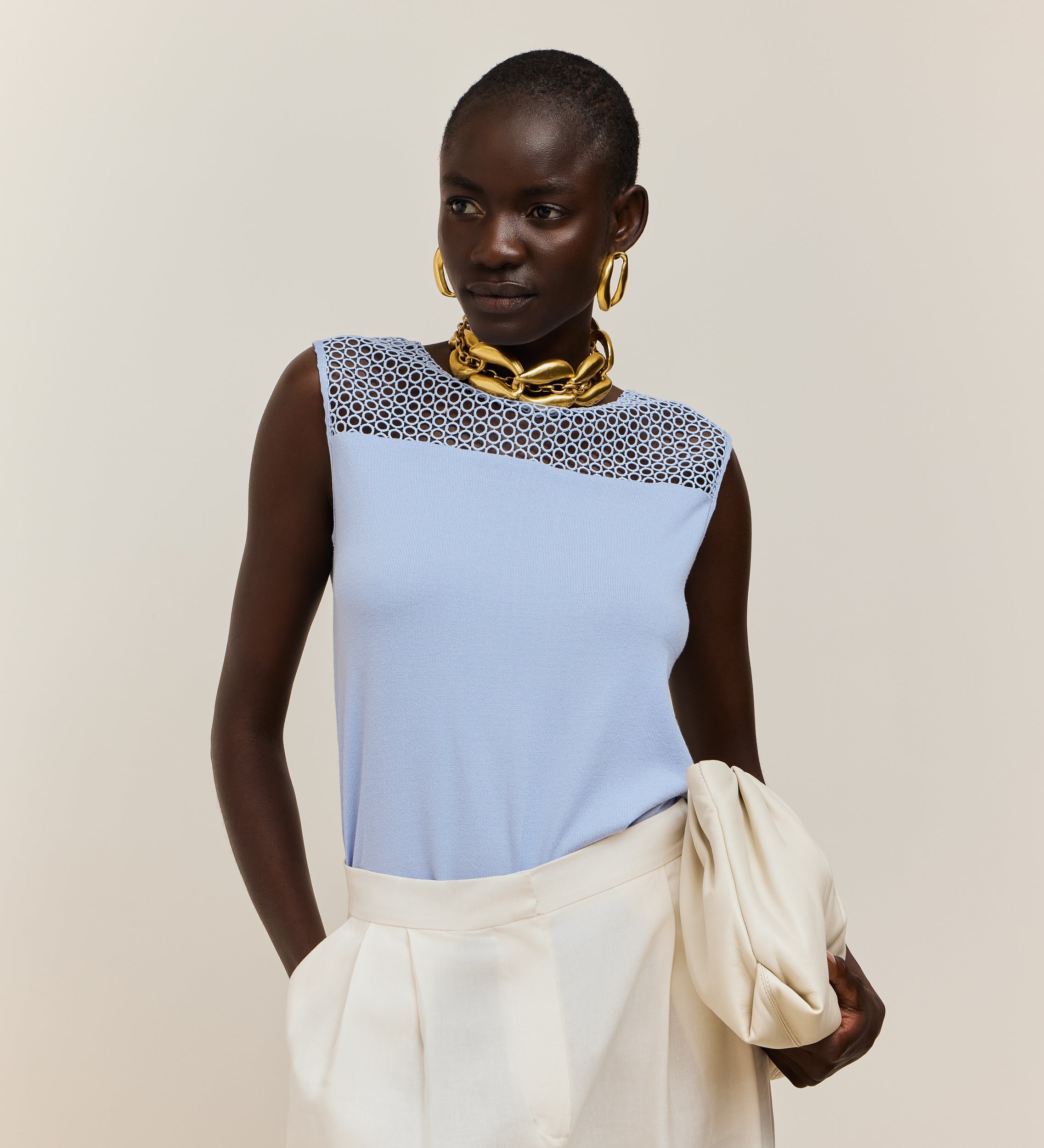 Top tricot guipure detail