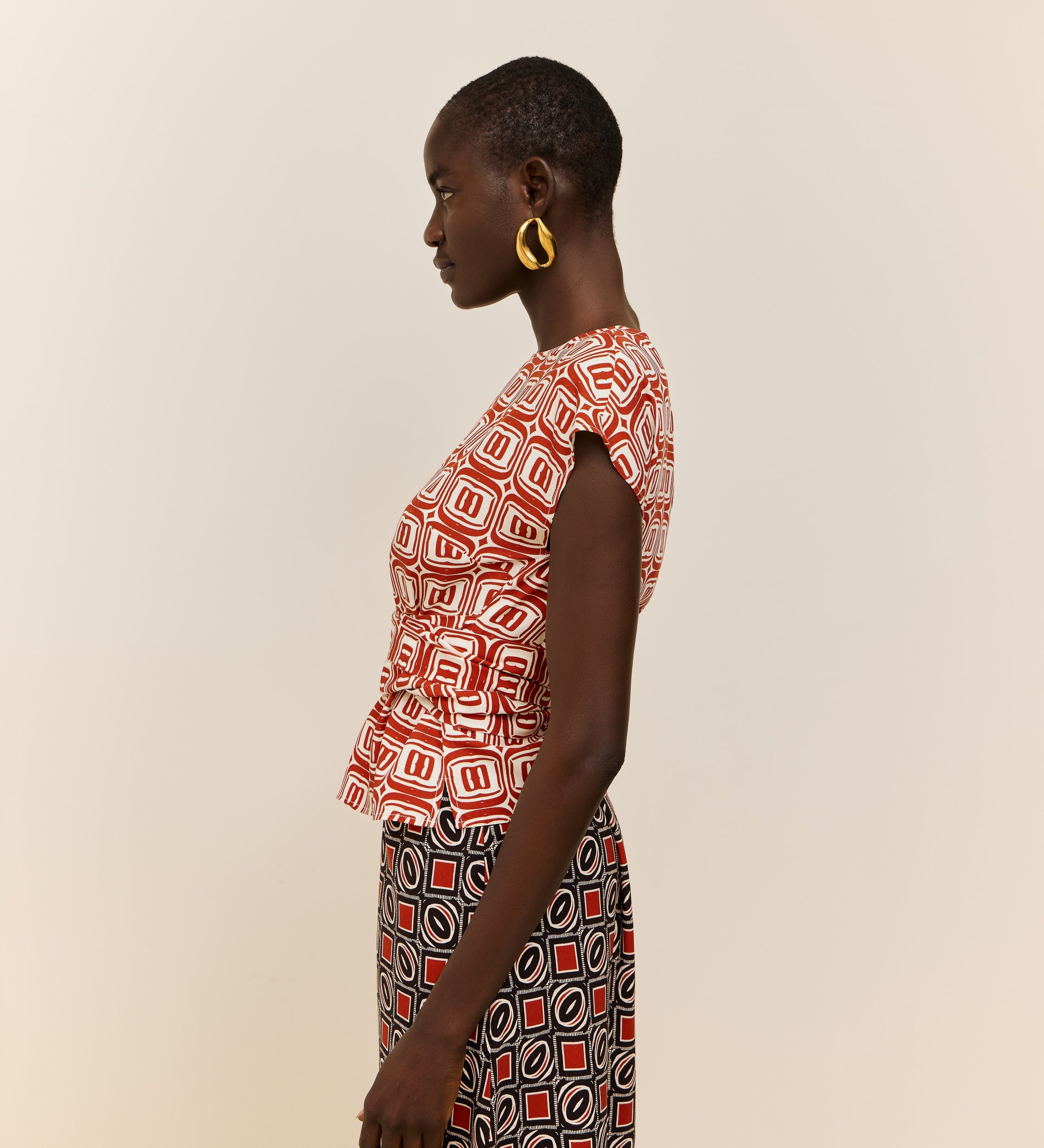Printed top with shirring